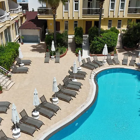 Artemis Princess Complex 4*